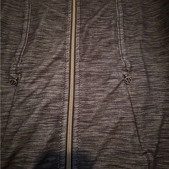 lululemon athletica Heathered Charcoal and Black Full-Zip Bomber Jacket - Picture 6 of 7